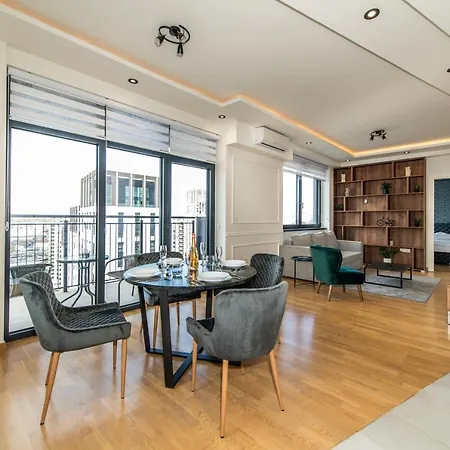 Luxury In Waterfront With Views Belgrade